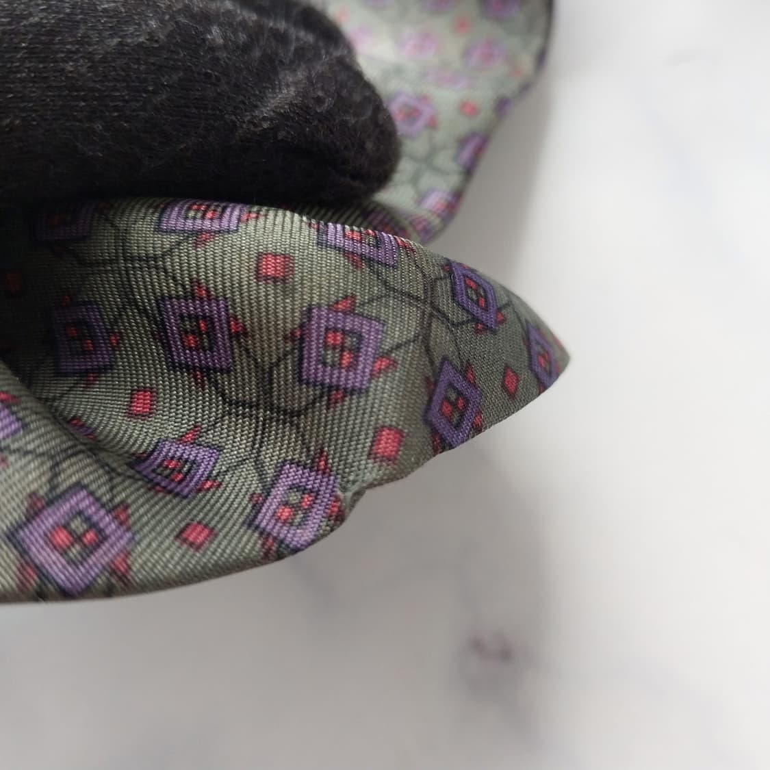 크리스찬 디올 실크 다크그린 패턴 넥타이 8.3cm B등급 K2437
 상품이미지10