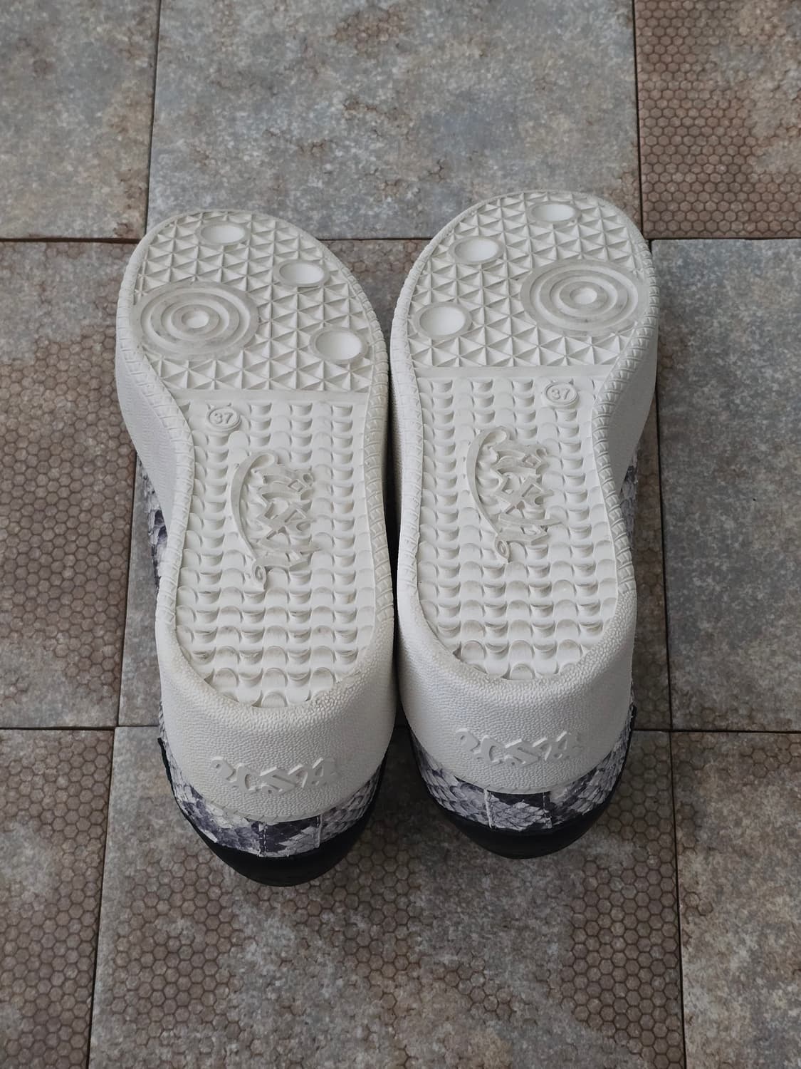 (240)아쉬 컬트  상품이미지8