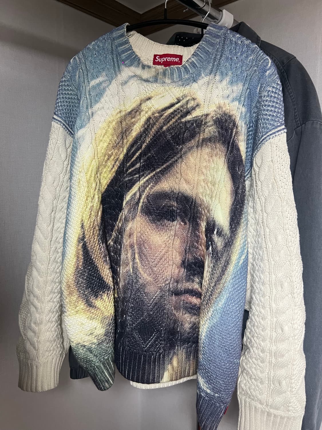 슈프림 커트코베인 니트 상품이미지1