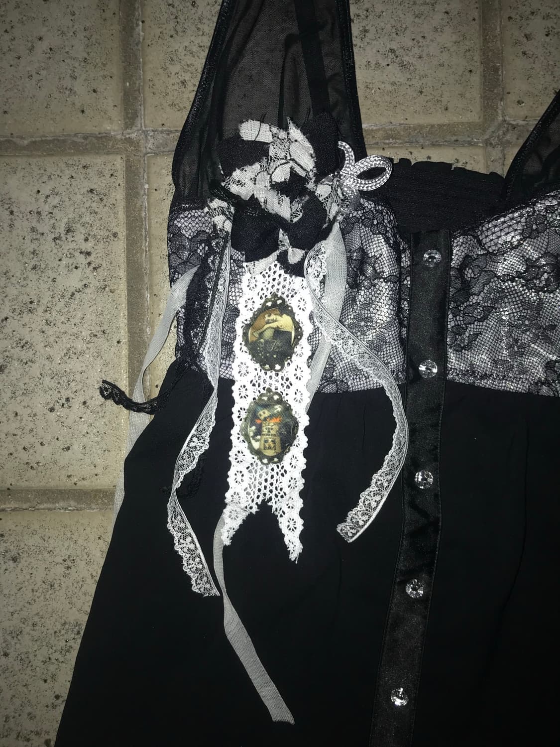 Brooch Lace Babydoll Top 상품이미지4