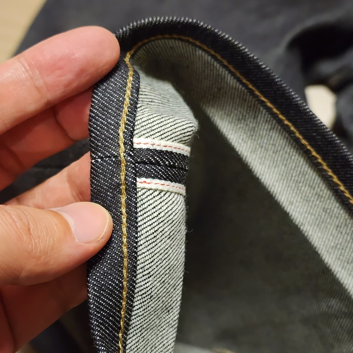 유니클로 레귤러핏 셀비지 진 상품이미지4