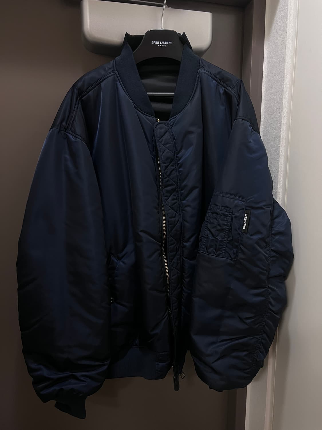 [s] 베트멍 알파인더스트리 리워크 봄버 상품이미지1