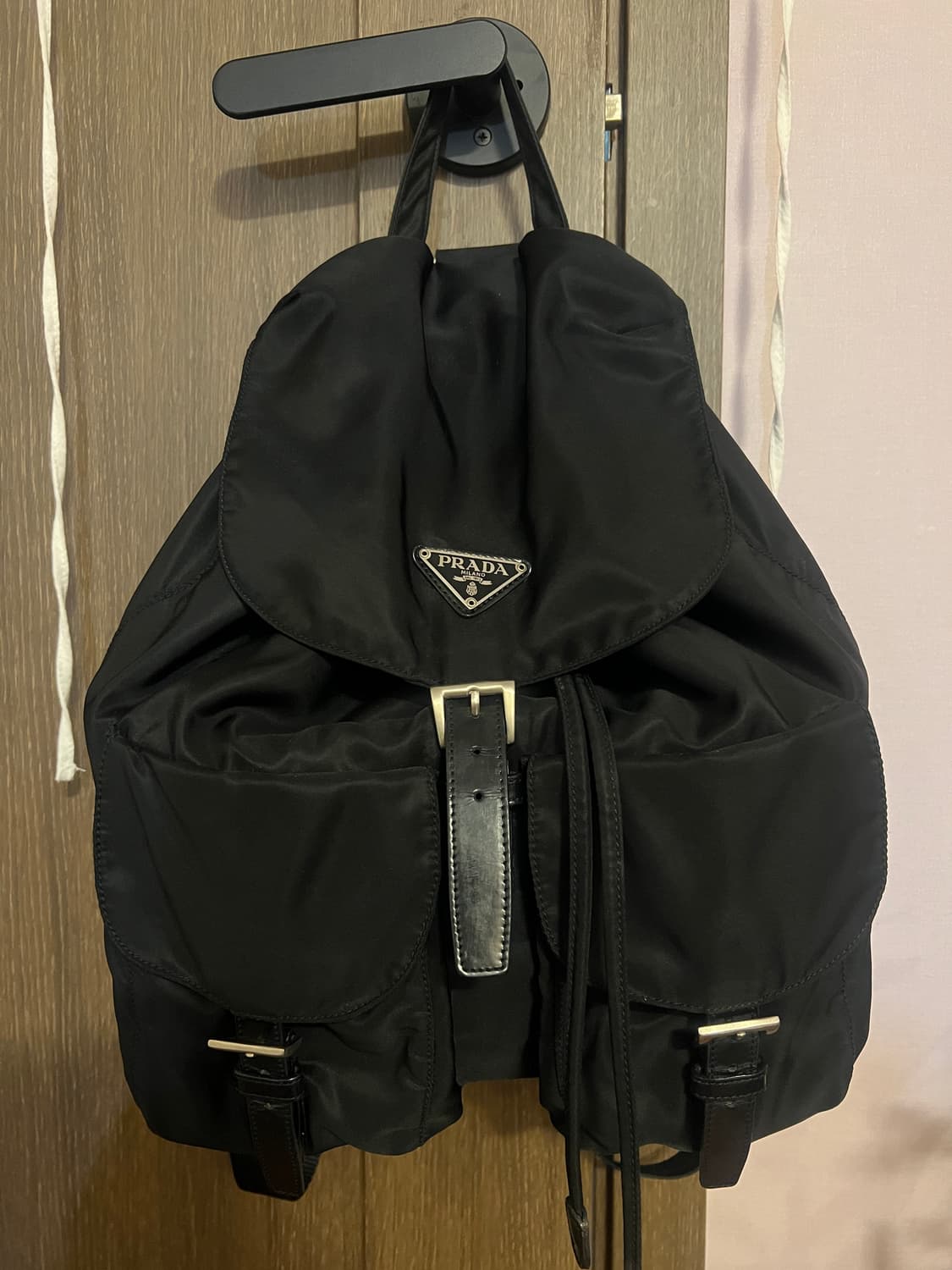 프라다 백팩 미디움 상품이미지1