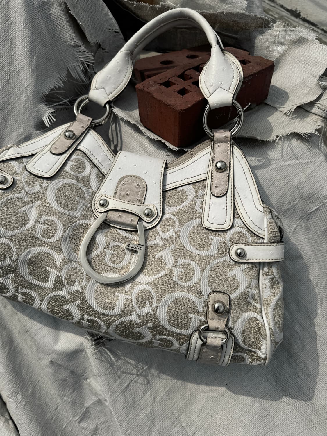 Guess 빈티지 숄더백 상품이미지2