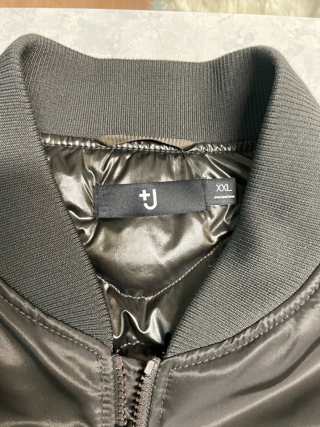 유니클로 질샌더 콜라보 +J MA-1 다크그레이 2XL 상품이미지2