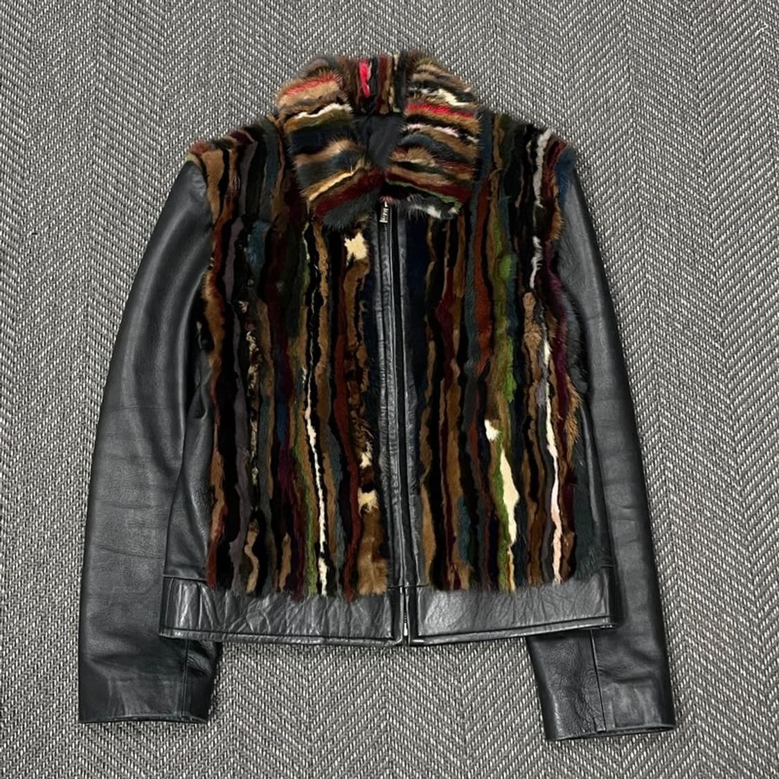 멀티컬러 퍼 디테일 레더자켓  v0195 상품이미지1