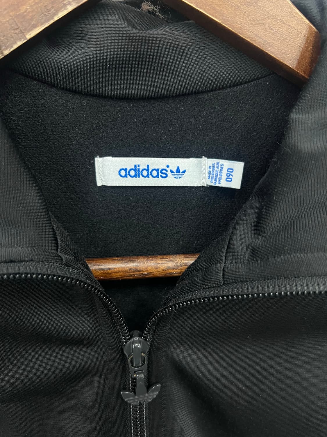 아디다스 블랙 트랙탑 상품이미지2