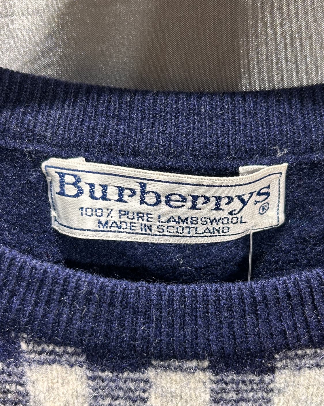 XS 버버리 클래식 노바체크 네이비 램스울 니트 상품이미지5