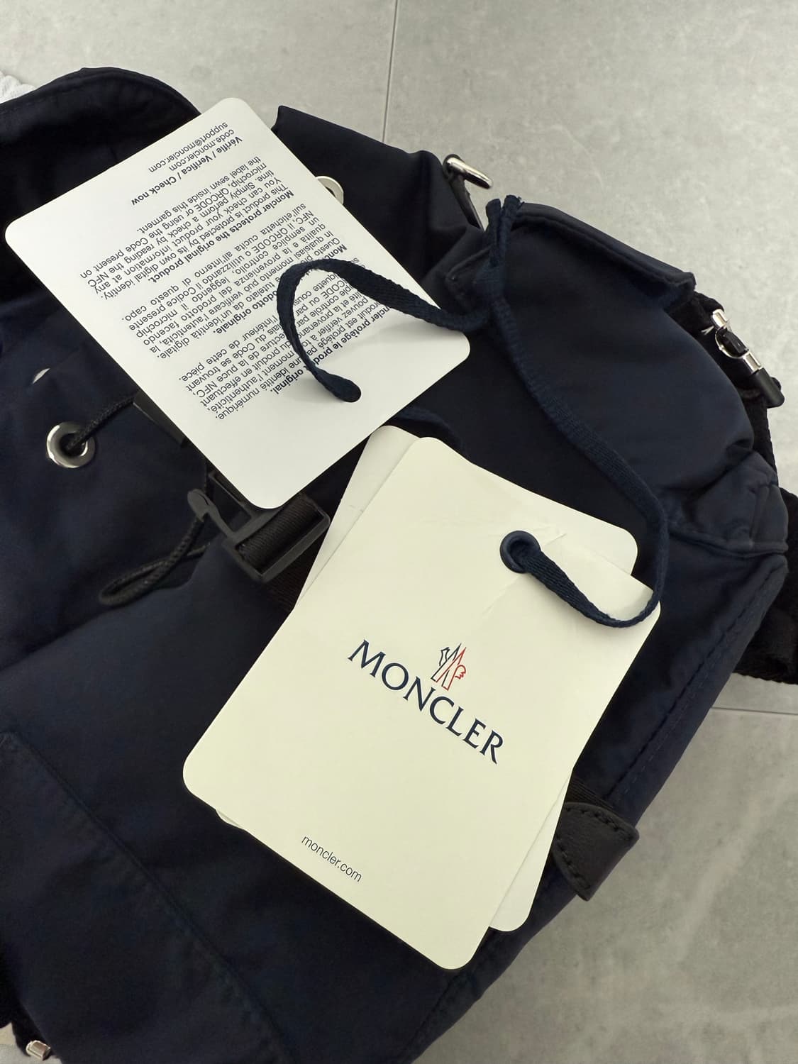 몽클레어 백팩 정품 상품이미지3