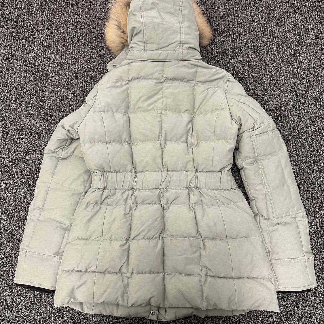 HAZZYS 헤지스 여성 덕다운 퀄팅 롱패딩 95(M) 상품이미지4