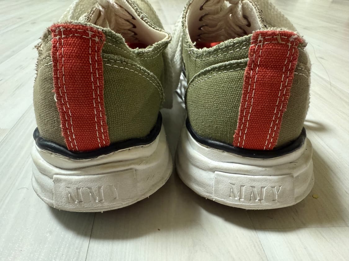 메종 미하라 야스히로 x 나이젤 카본 로우 컷 스니커즈 아미 그린 41 상품이미지5