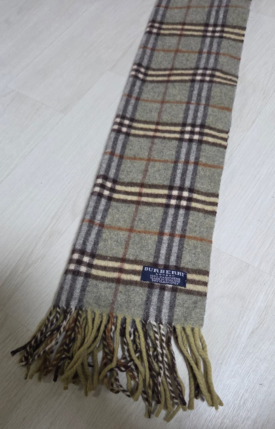 버버리 노바체크 캐시미어 머플러 상품이미지2