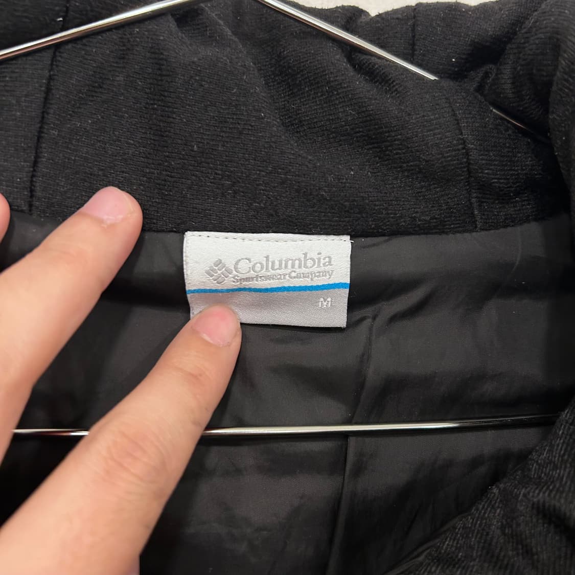 컬럼비아 자수로고 오버핏 뽀글이 후드 플리스 상품이미지3