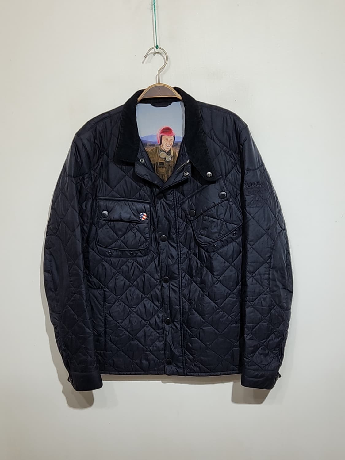 (M) 바버 스티브맥퀸 인터내셔널 퀼팅자켓 네이비 누빔점퍼  상품이미지1
