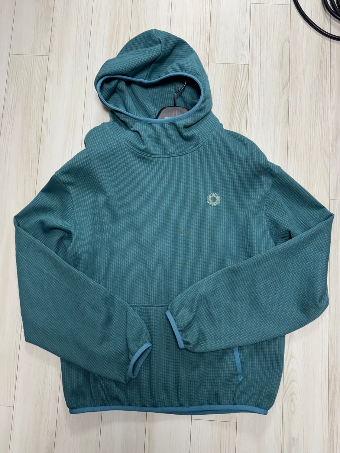 999휴머니티 후디 상품이미지1