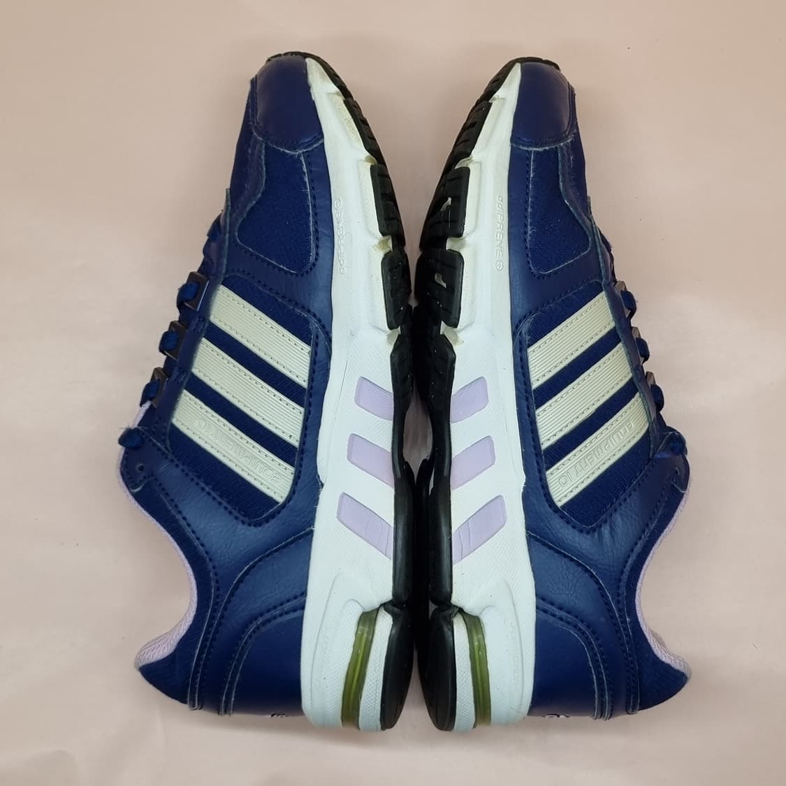 아디다스 이큅먼트 여성운동화220 상품이미지5