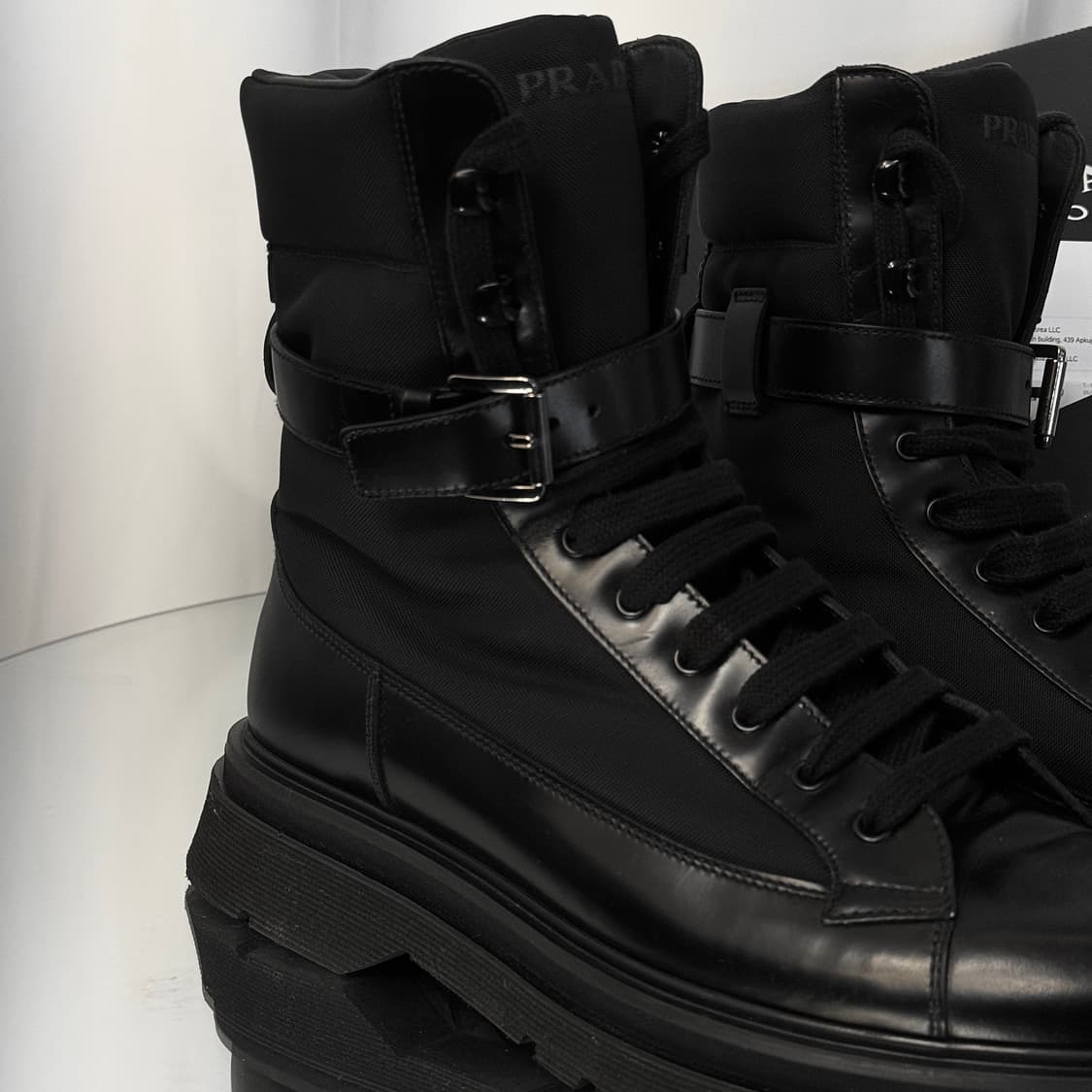 (270) 프라다 리나일론 브러시드 컴뱃 부츠 상품이미지6