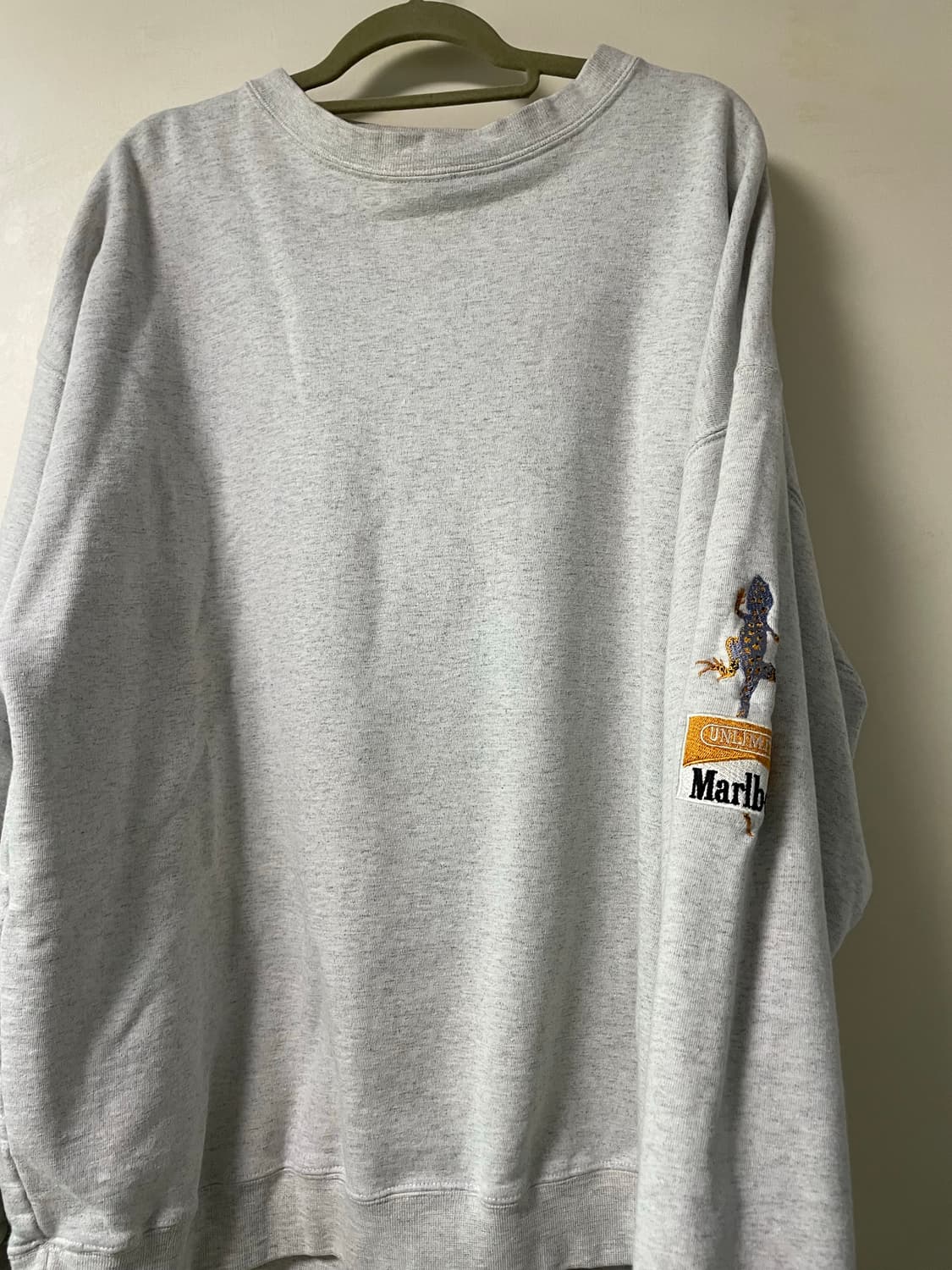 90s 말보로 스웻셔츠 상품이미지1