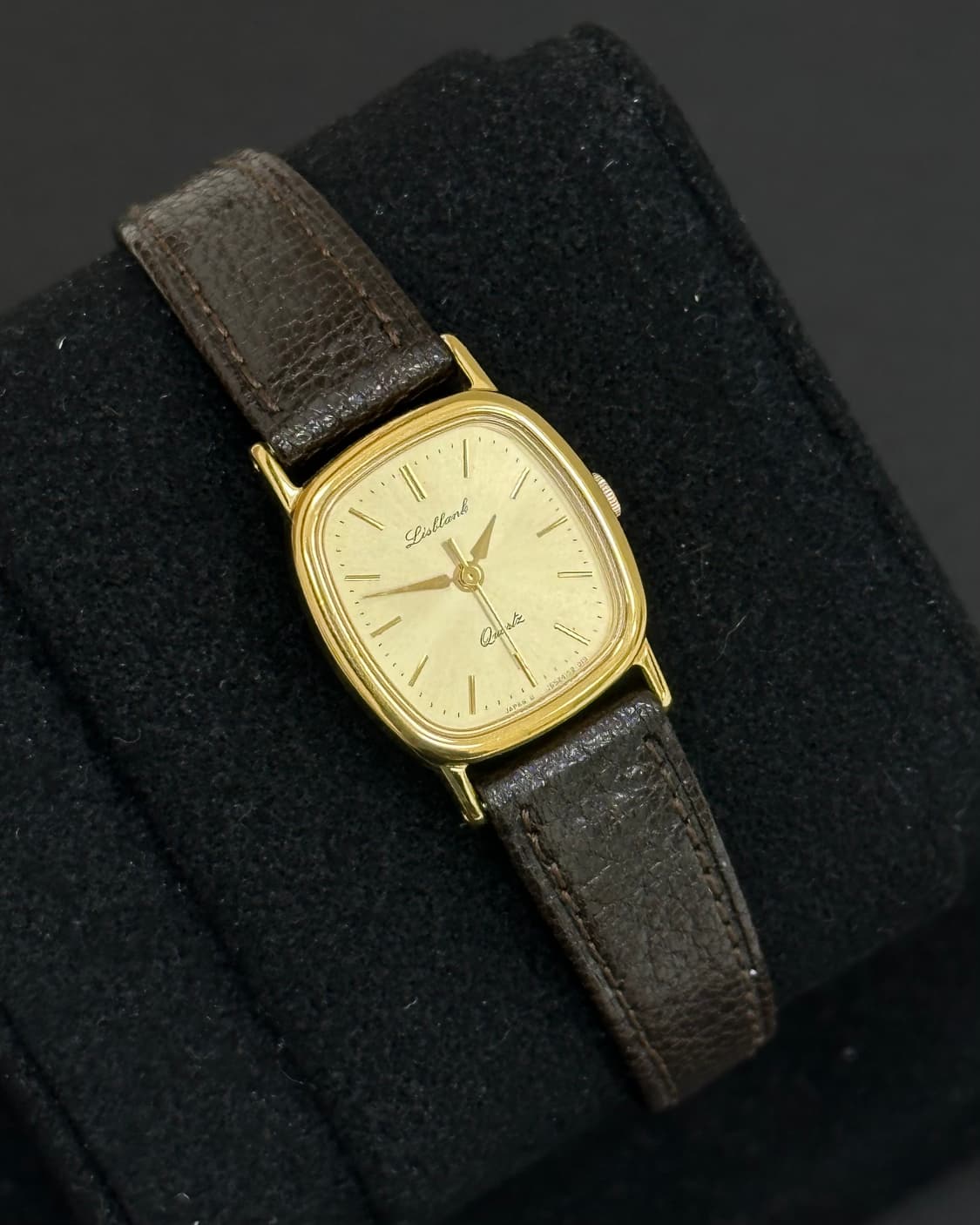 오리엔트 골드 다이얼 슬림 쿼츠 시계 상품이미지1