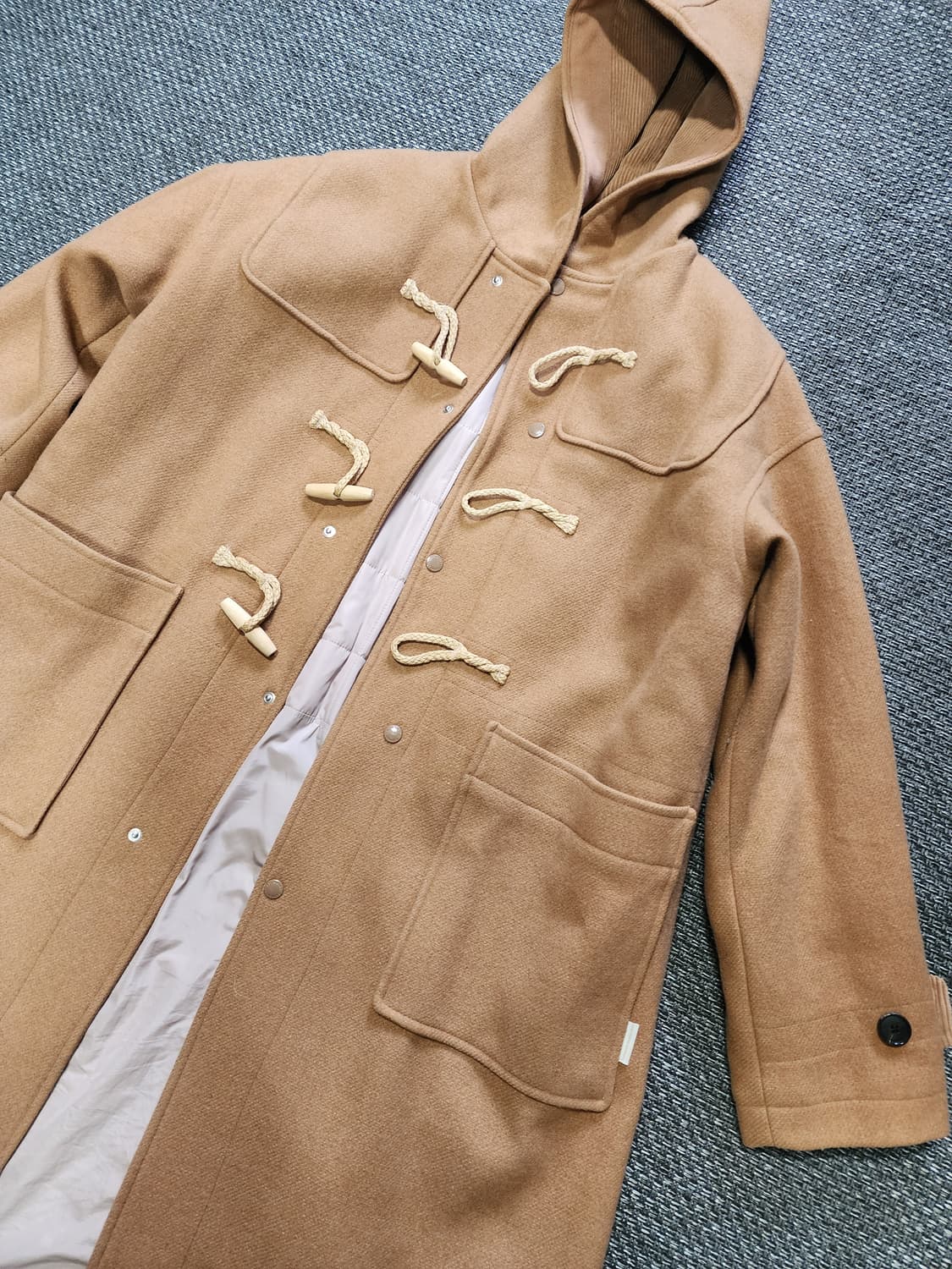 라이풀 미니멀 가먼츠 후드 떡볶이 코트 1사이즈  상품이미지6