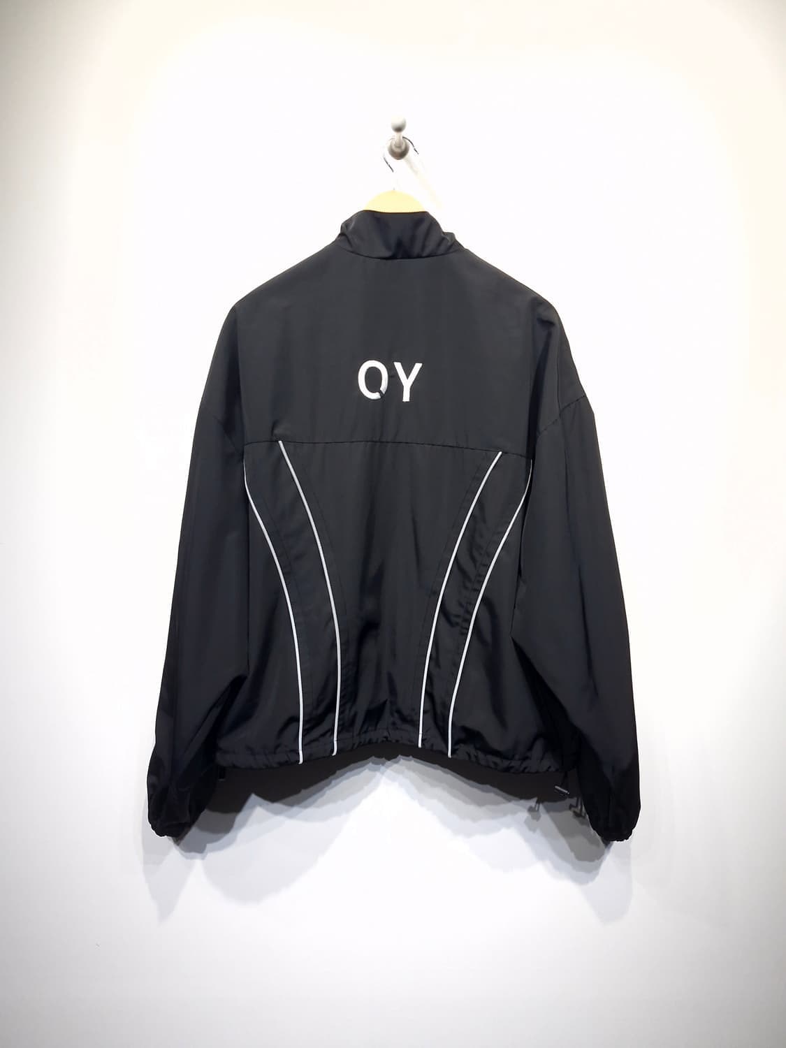 OY오와이 커브 라인 트랙 자켓 상품이미지4