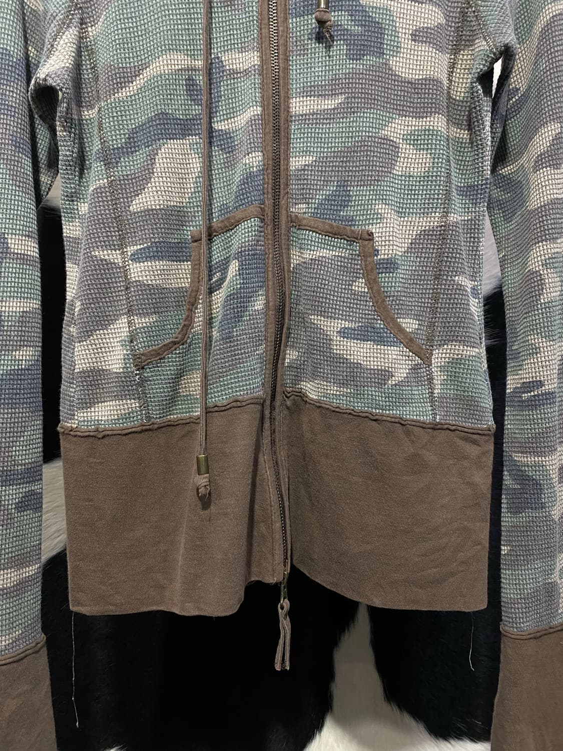 G.O.A 카모 와플 슬림핏 후드집업 상품이미지4