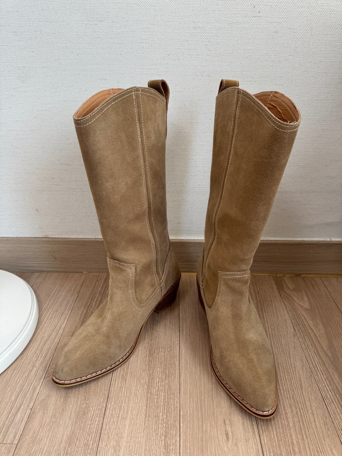 마뗑킴) 웨스턴 미들 부츠 카멜 상품이미지3