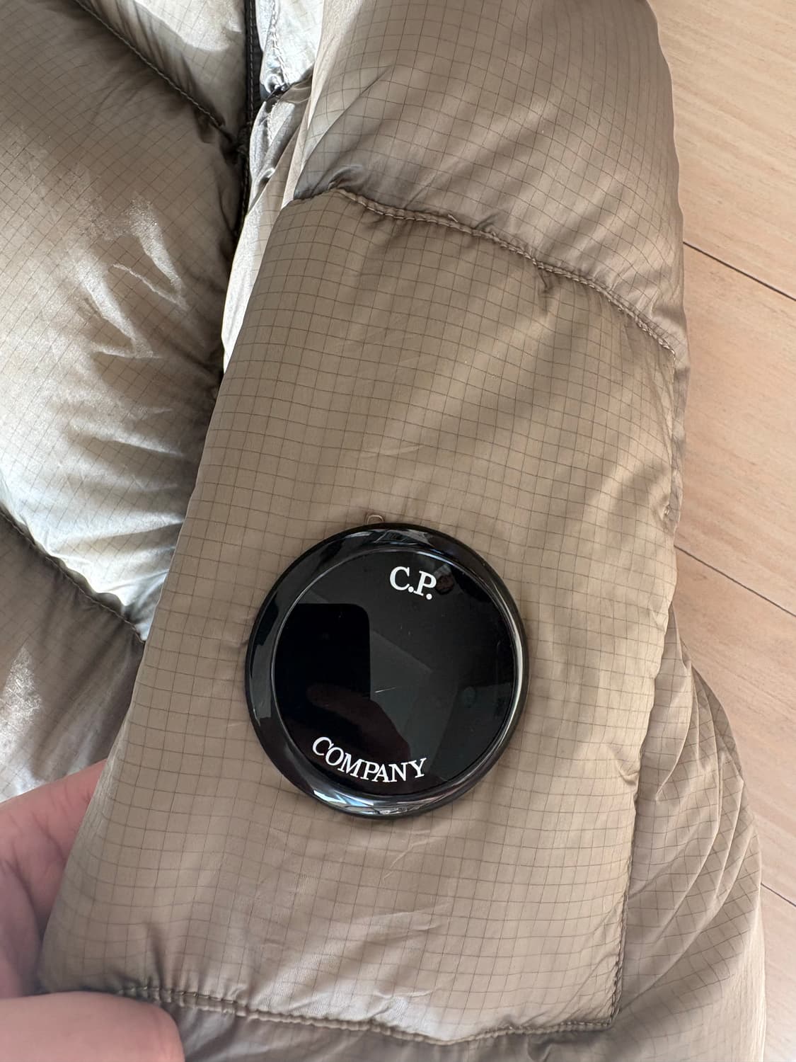 [XL] CP컴퍼니 dd쉘 패딩 빈티지 카키 상품이미지3