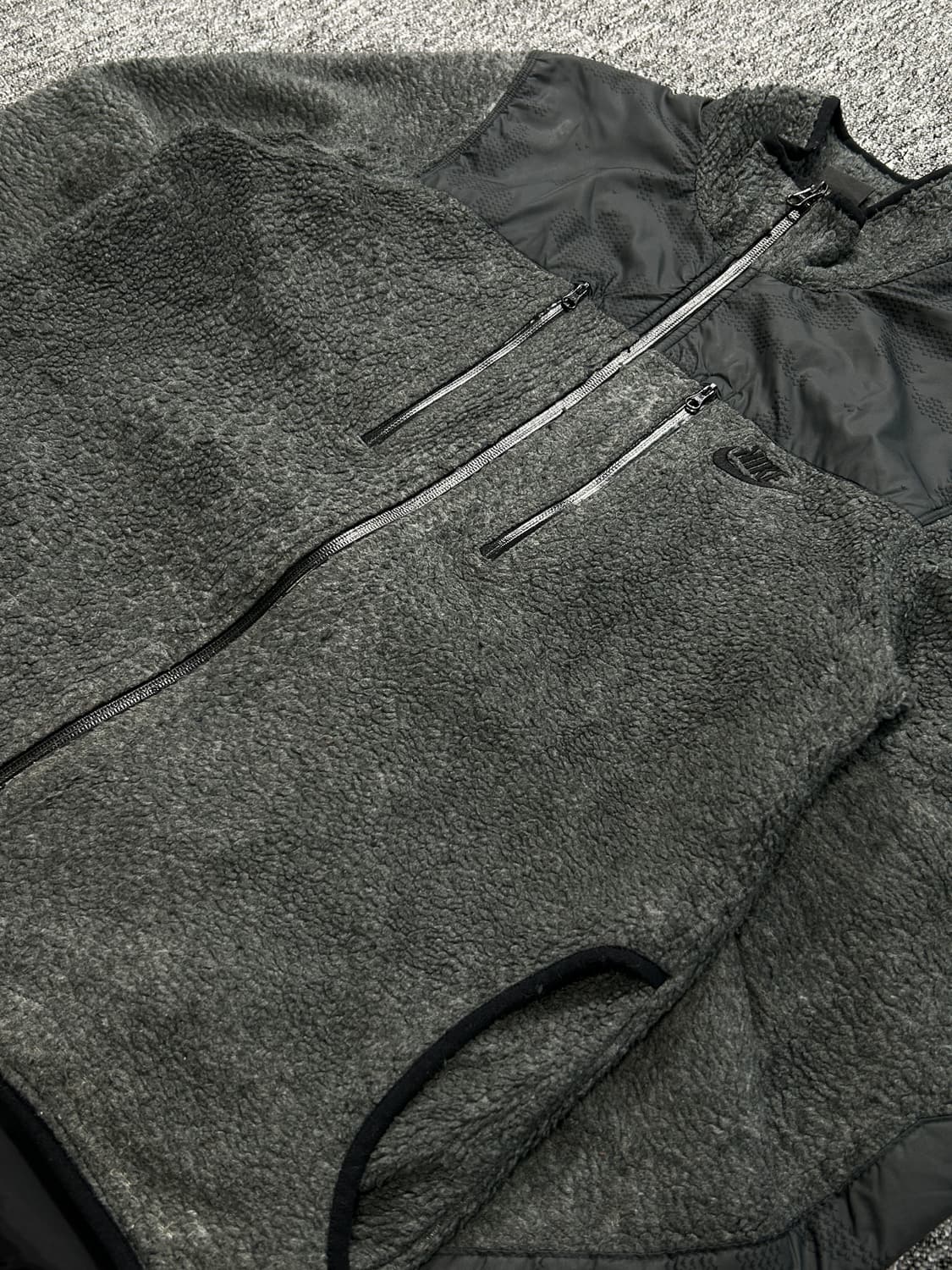 나이키 90’s 블랙 택 딥파일 그레이 플리스 자켓 L  상품이미지3