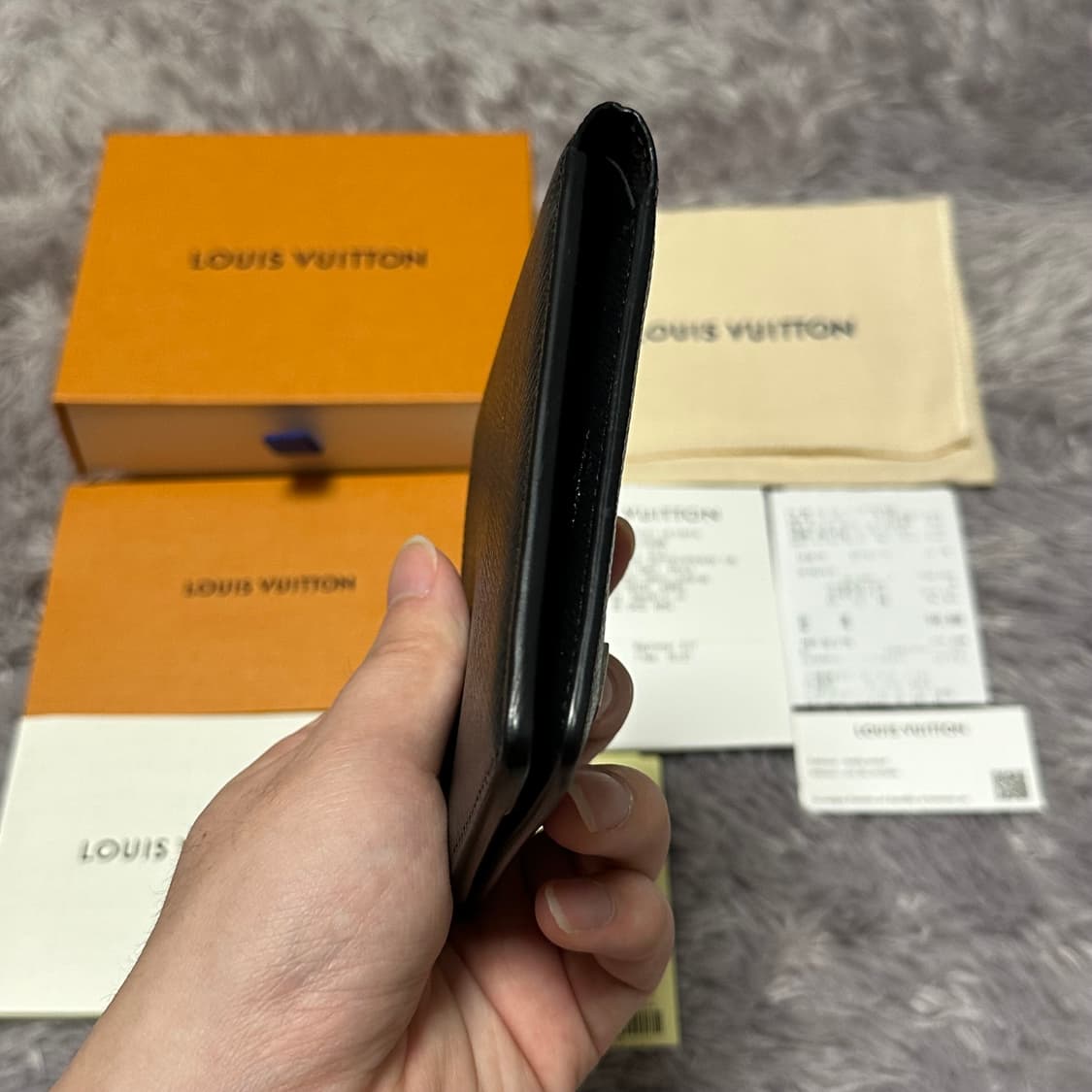 [풀구성] 루이비통 타이가 은장 멀티플 월릿 반지갑 블랙 상품이미지5