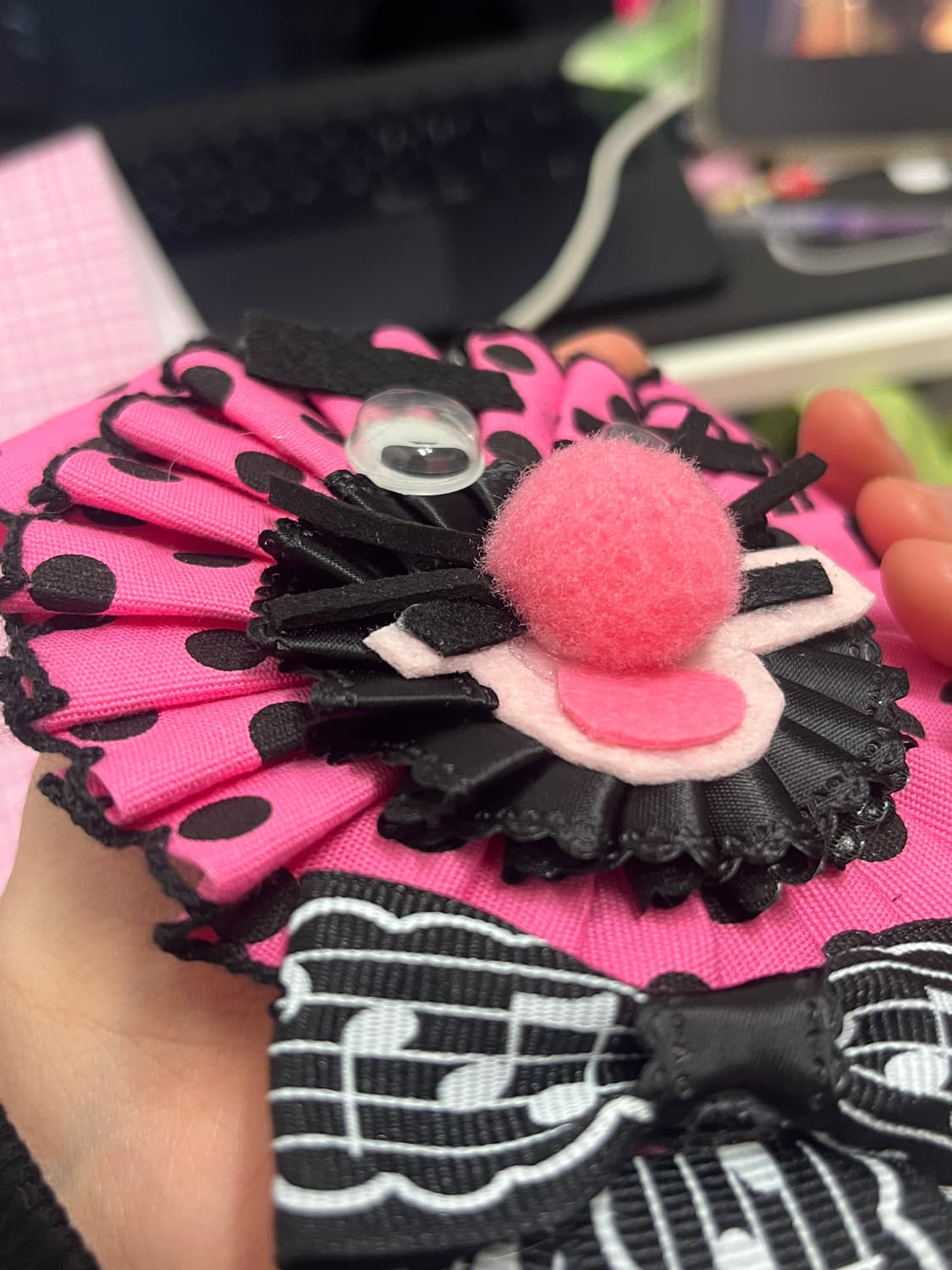 핫핑크 넥타이 쥐돌이 로제트 키링 ⭐️ 상품이미지5