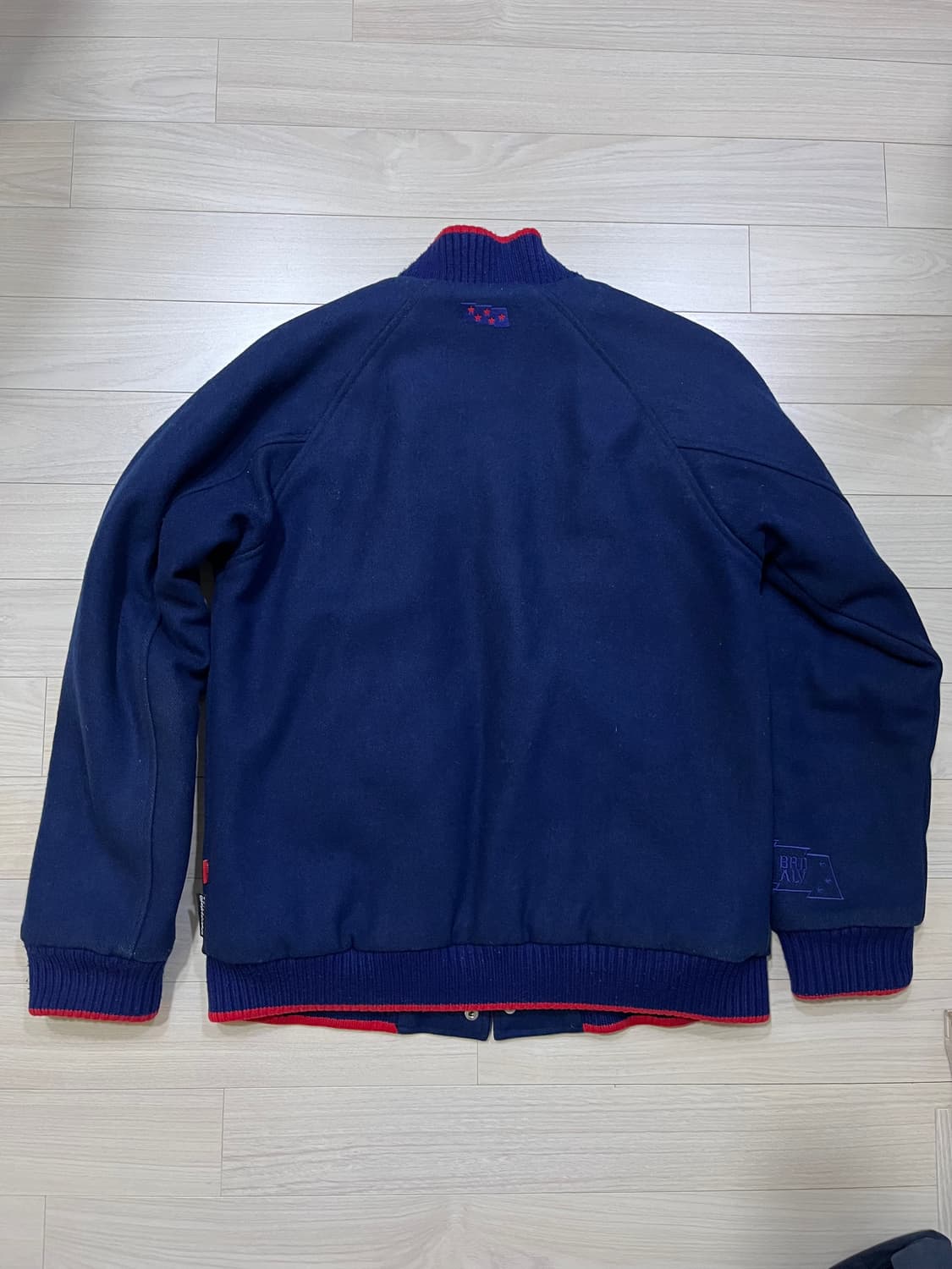 베리드얼라이브 바시티자켓 M 상품이미지4