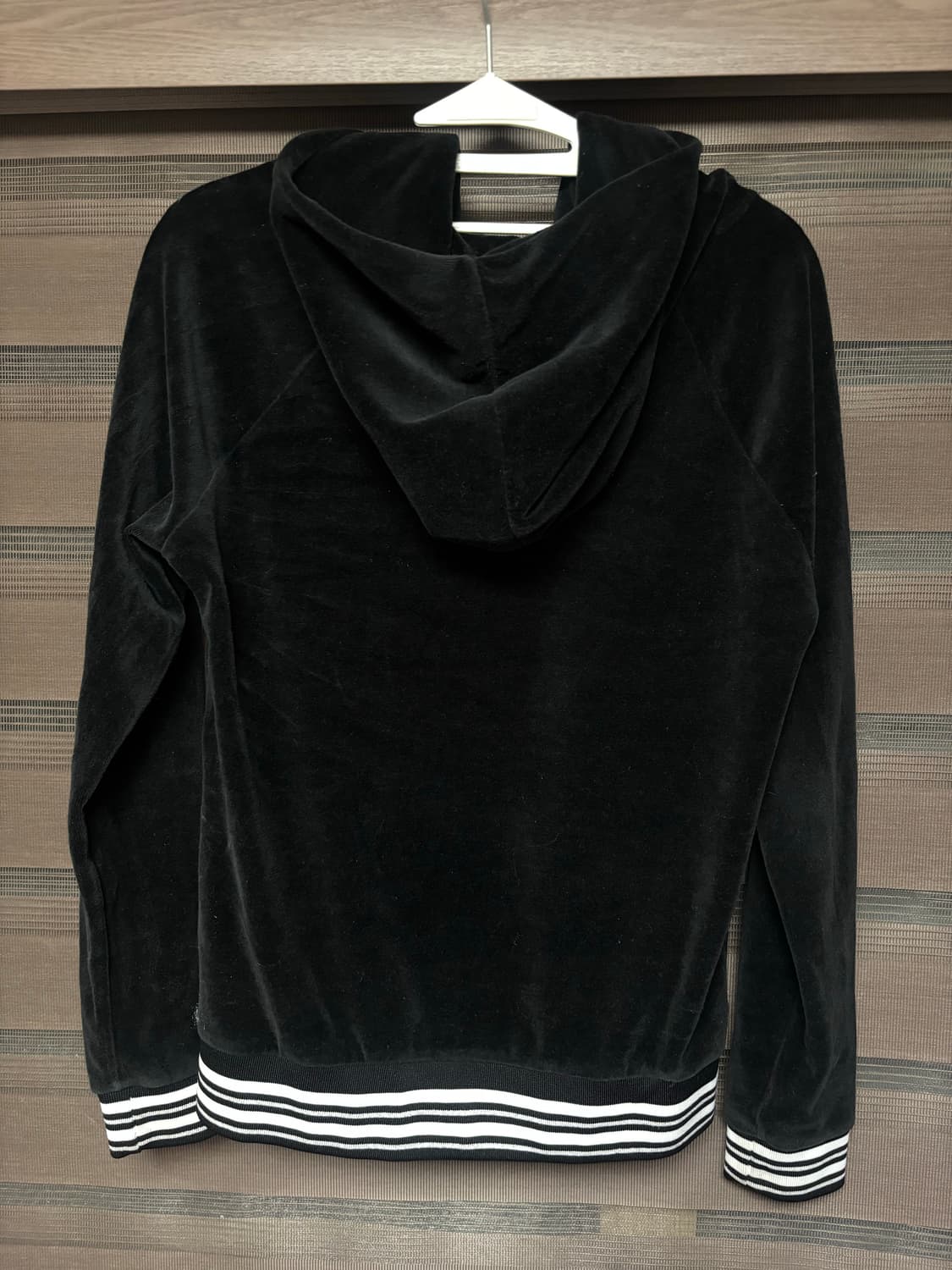 쥬시꾸뛰르 벨벳 후드집업 상품이미지2