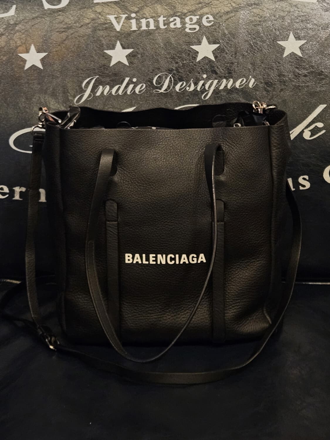 발렌시아가 블랙 에브리데이 토트백 ( 24X26X11 ) / 10029 상품이미지1