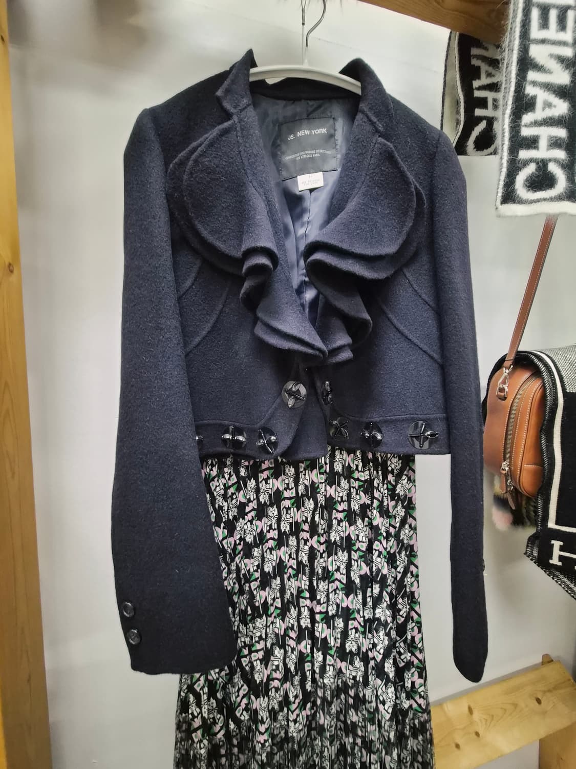 JS NEWYORK 핸드메이드 자켓.오즈세컨  레터링 스커트 상품이미지2