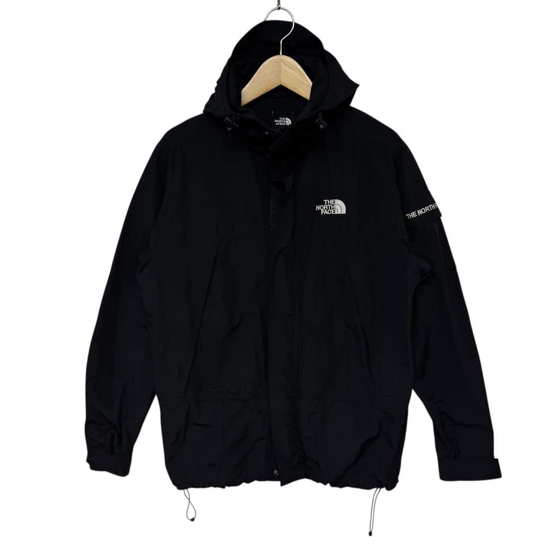 노스페이스 바람막이 자켓 상품이미지1