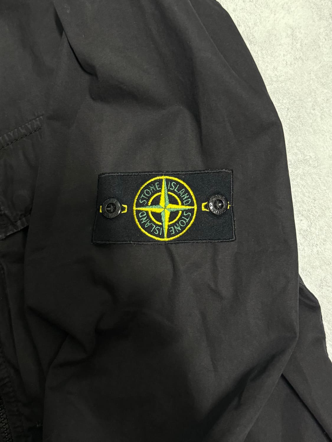 스톤아일랜드 올드이펙트 오버셔츠 자켓 상품이미지4