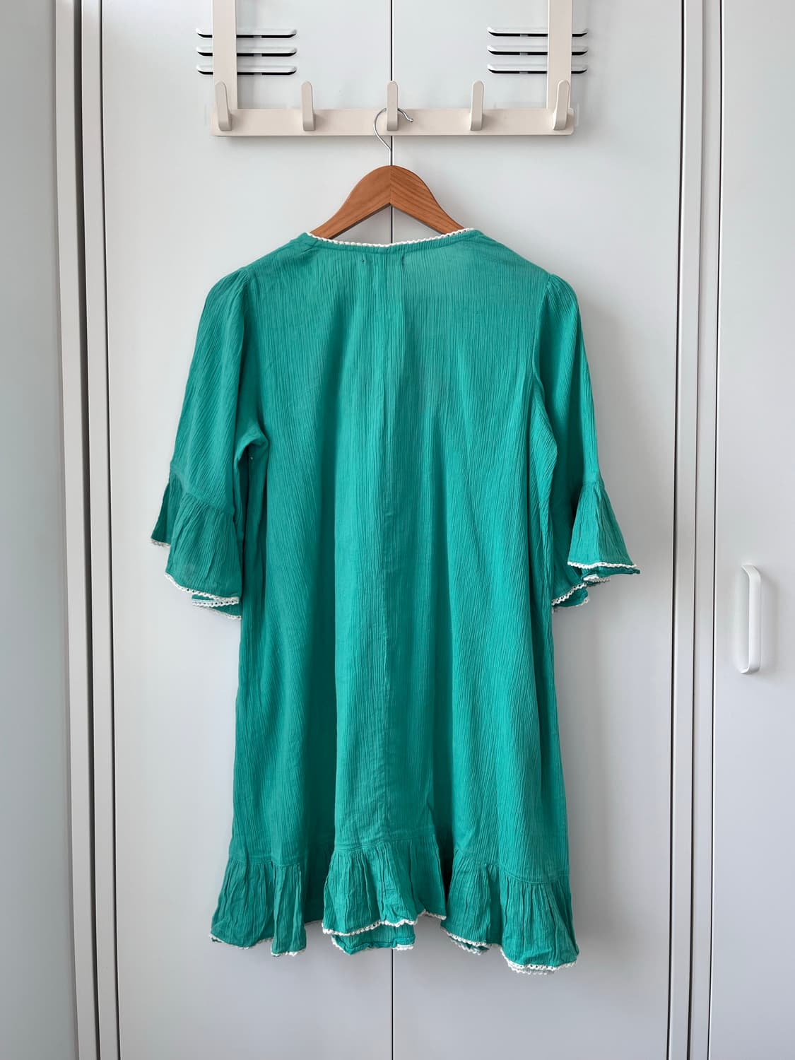 Associe 하구미 꽃 자수 그린 원피스 아오이유우 상품이미지10