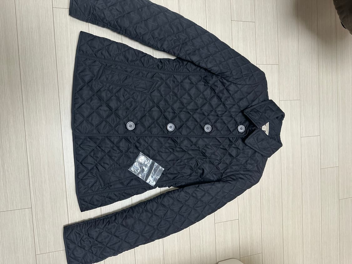 버버리 퀼팅 자켓 상품이미지2