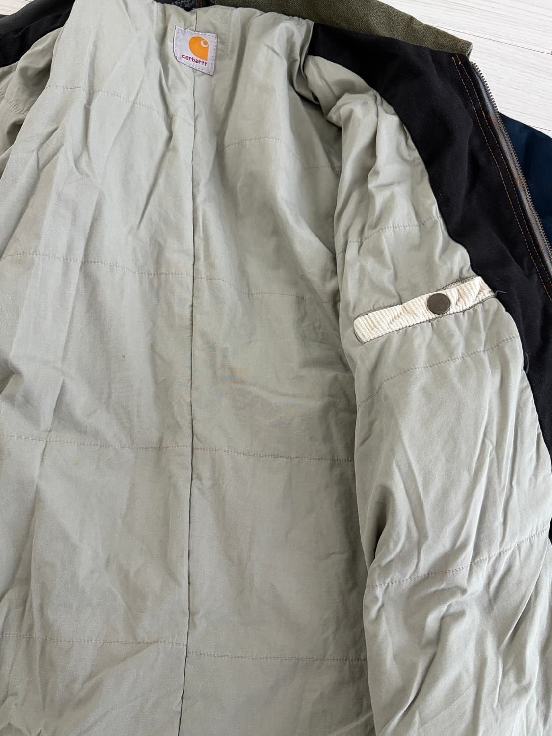 칼하트 리메이크 패치워크자켓 상품이미지5