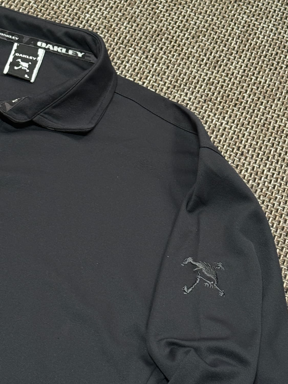 오클리 넥 로고 해골 카라티 상품이미지4