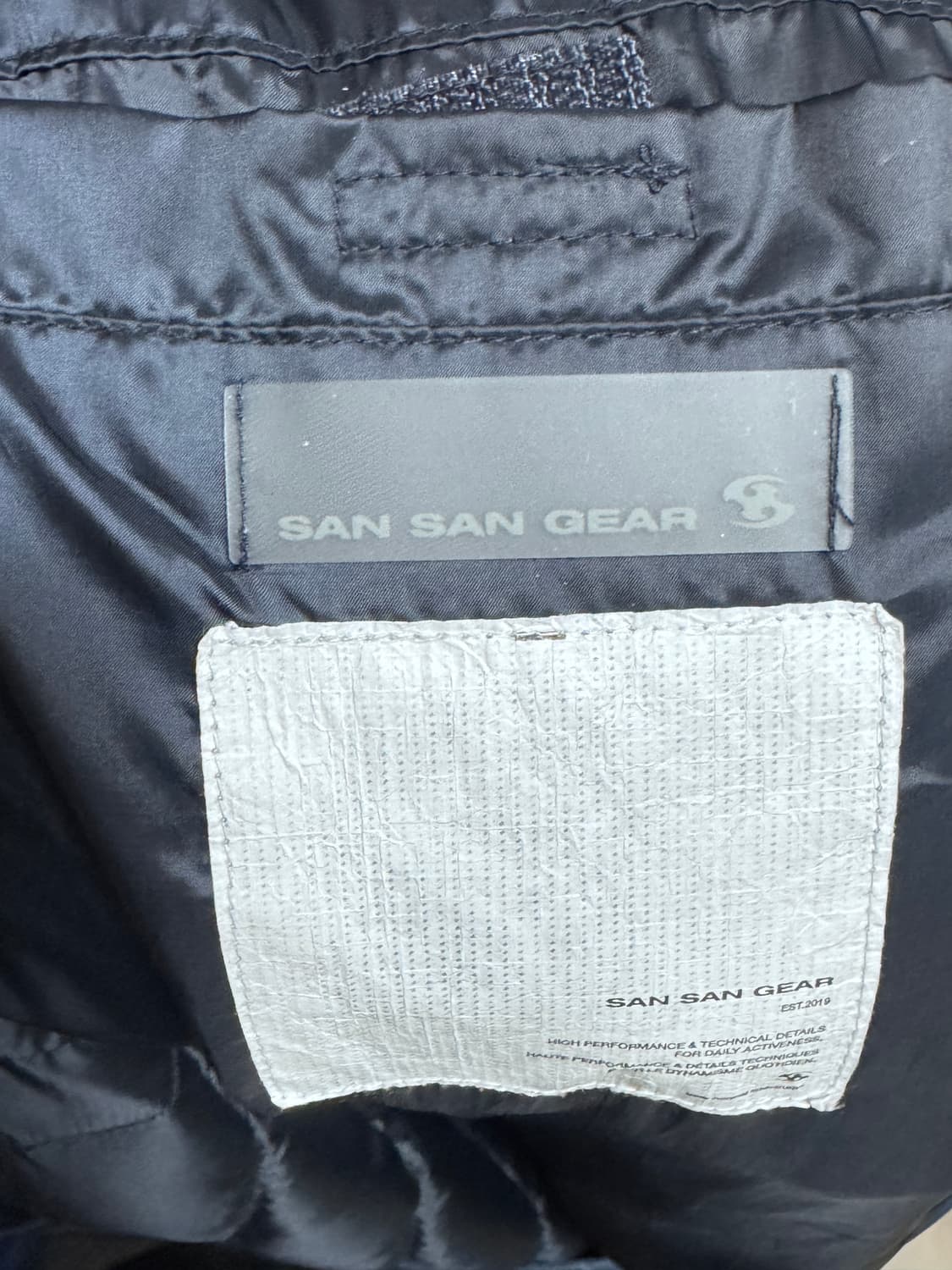 산산기어 경량패딩 네이비 1사이즈 상품이미지3