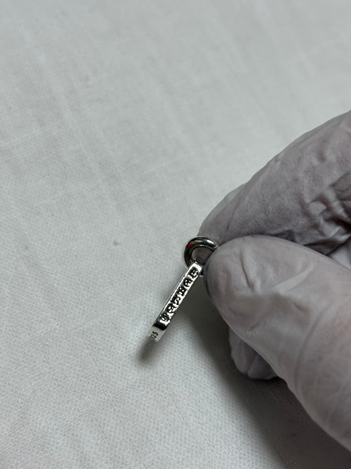 크롬하츠 타이니 크로스 컷아웃 도그택 상품이미지3