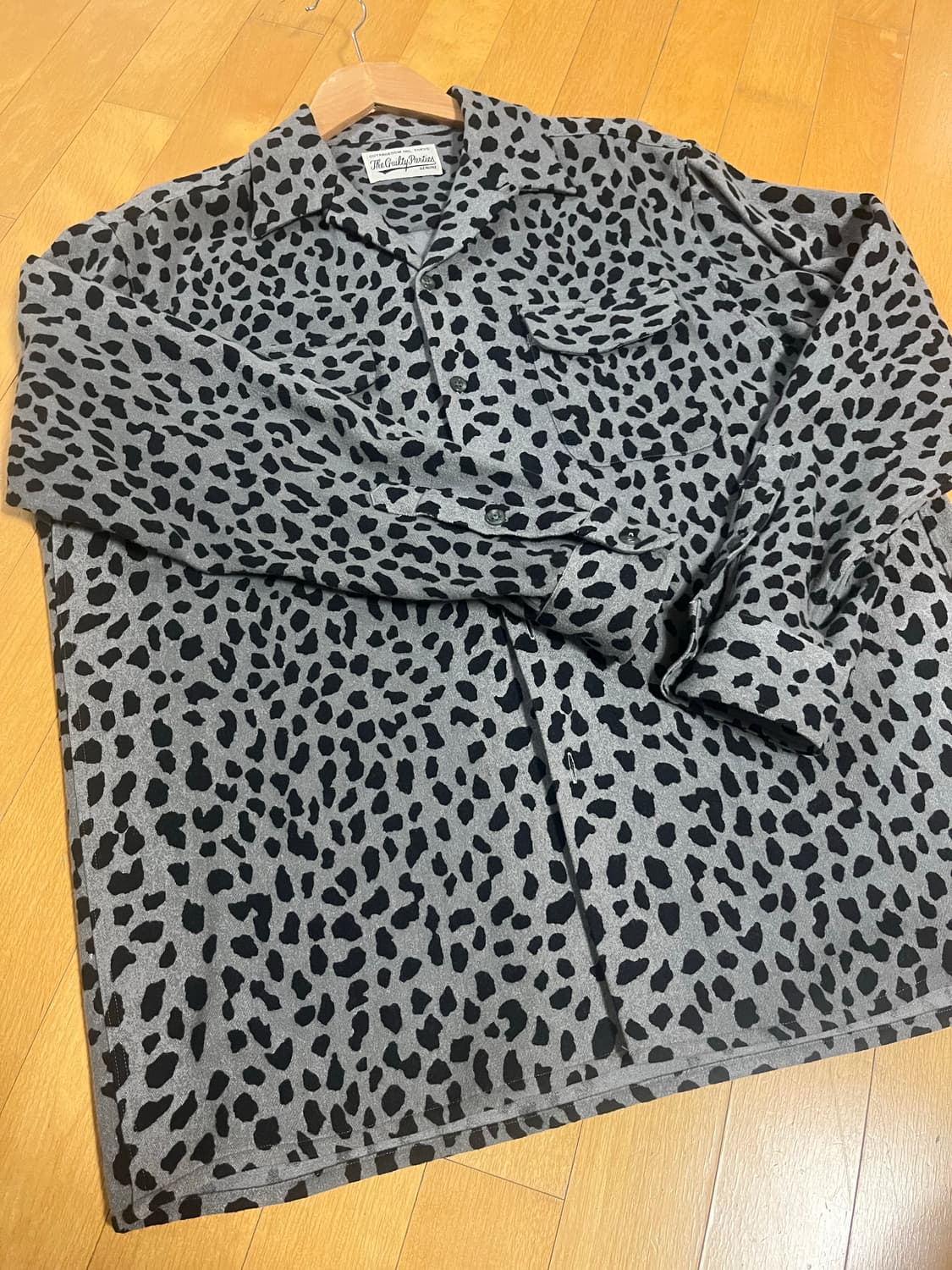 [L] 와코마리아 레오파드 울 셔츠 그레이 상품이미지3