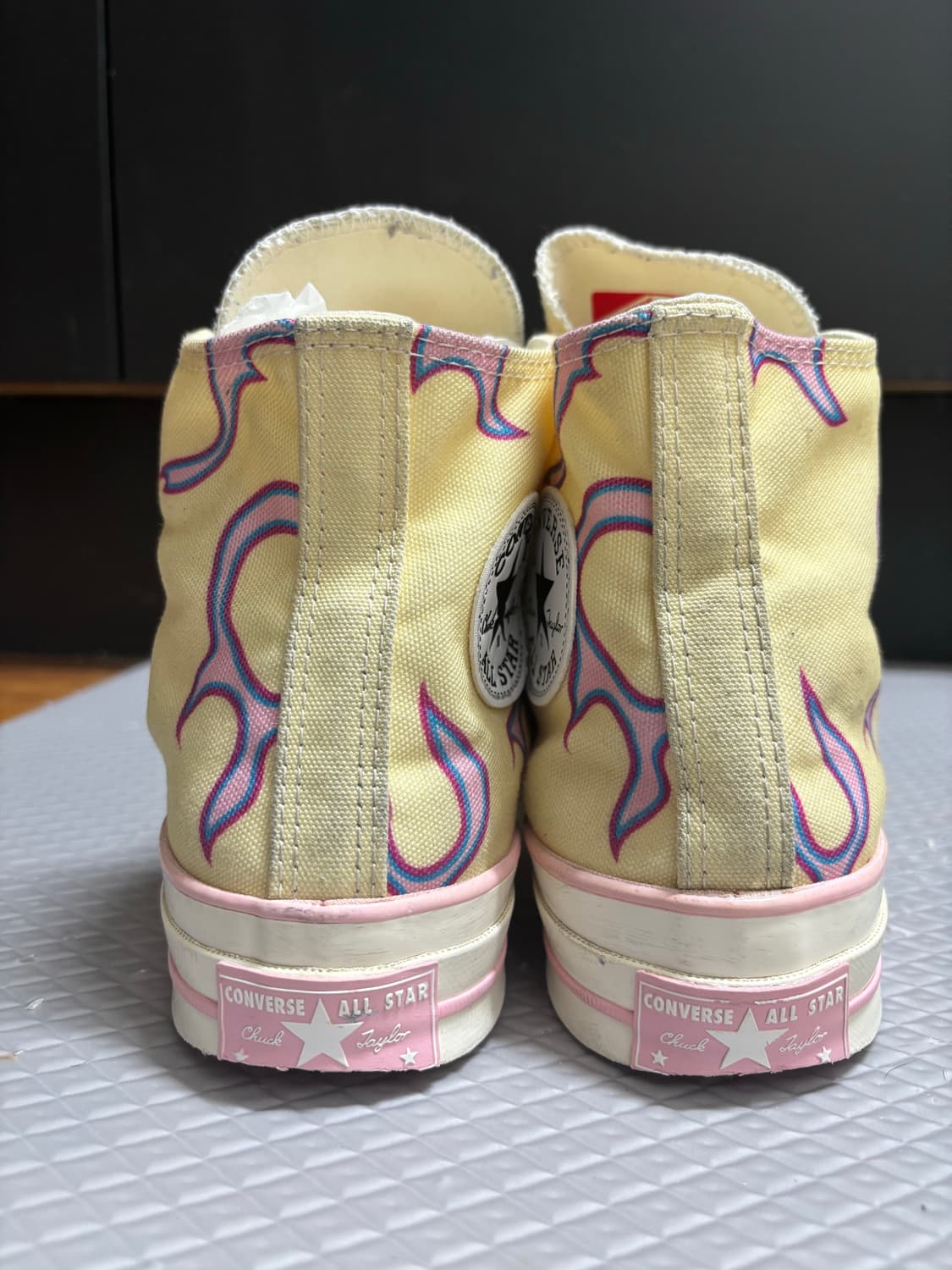 컨버스 x 골프 르 플레르 척 70 하이 플레임 파스텔 옐로우 상품이미지4