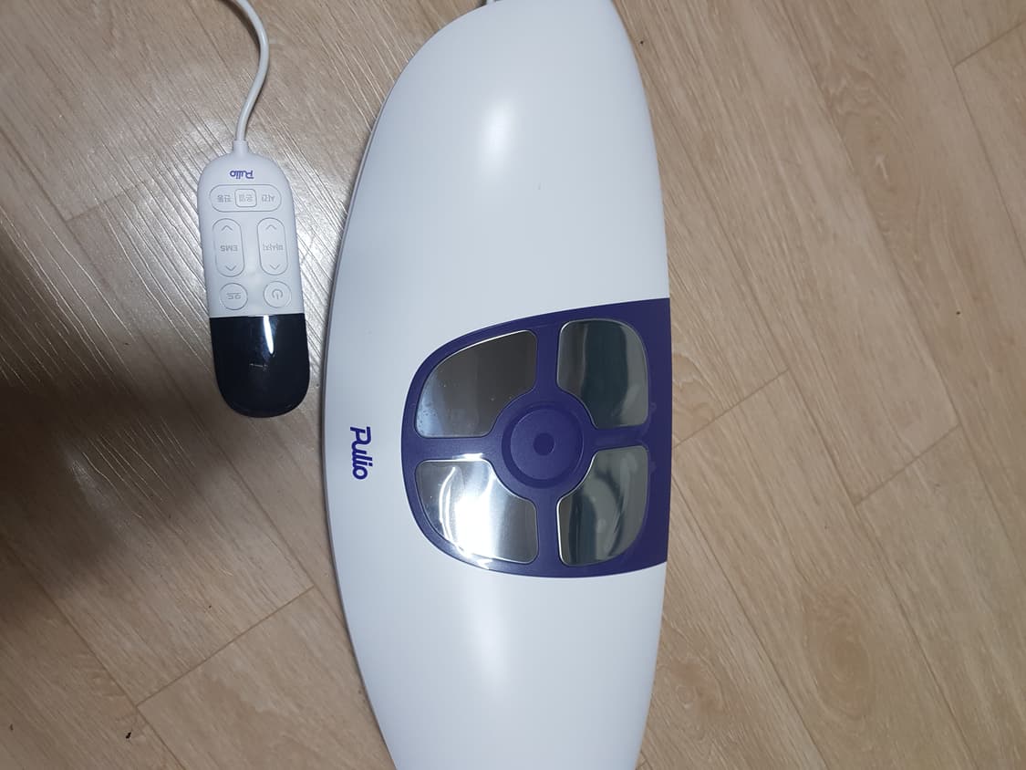 풀리오 백풀러 허리마사지기 (거의새것) 마지막 가격내립니다. 상품이미지3