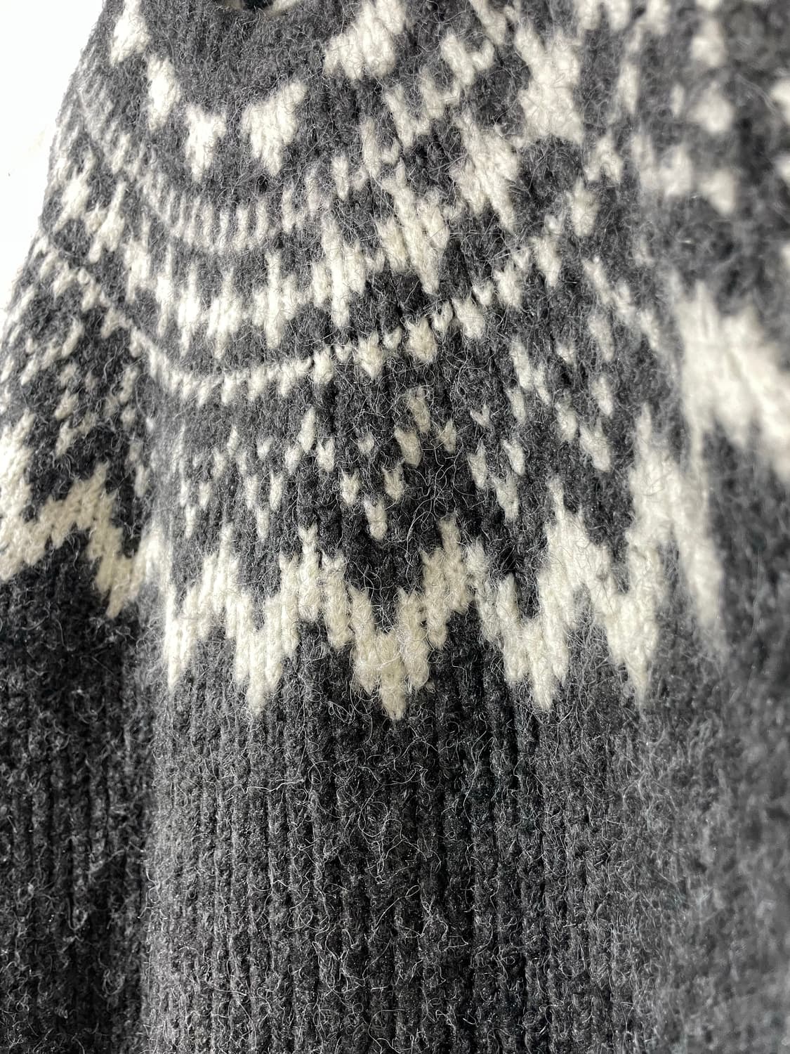 유니클로 페어아일 스웨터 상품이미지4