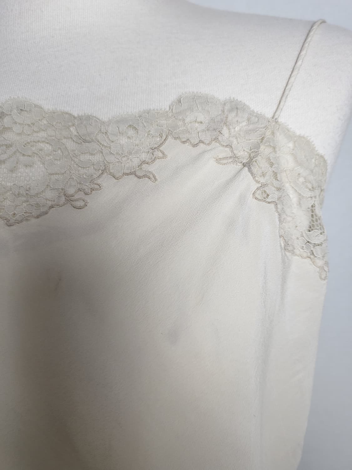 빈티지 베이지 레이스 실크 슬립 탑 이너 상품이미지5