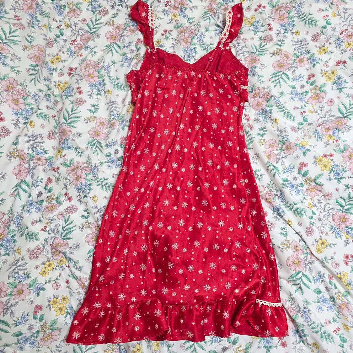 빈티지)레드 레이스리본 노르딕 눈꽃무늬 새틴연말크리스마스오네갸루슬립원피스 상품이미지3