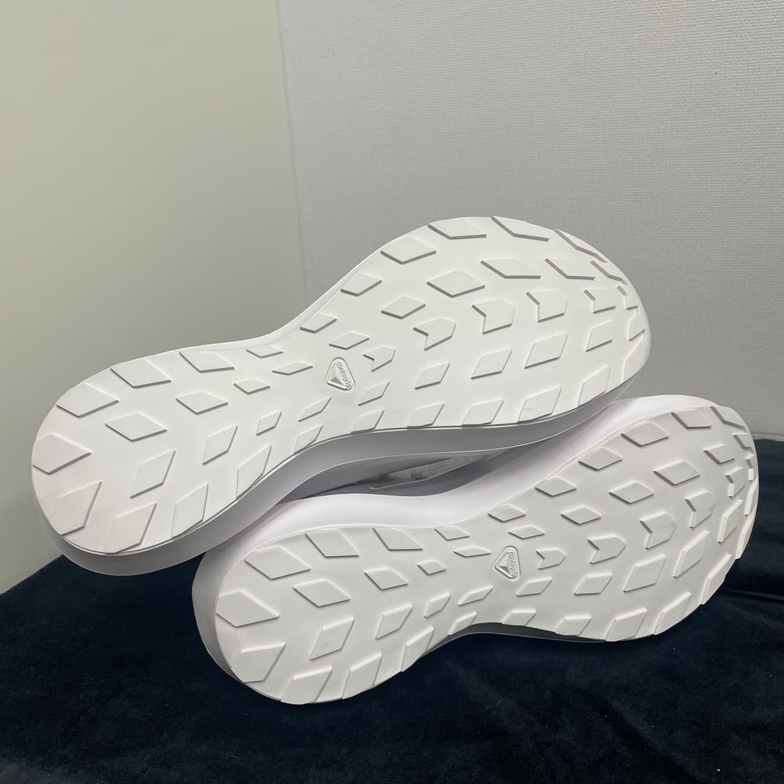 살로몬 꼼데가르송 판타즘 화이트 275 상품이미지6